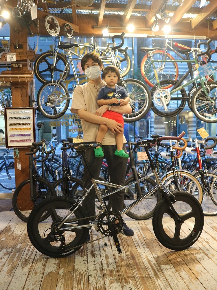 8月15日 渋谷 原宿 の自転車屋 FLAME bike前です_e0188759_18444726.jpg