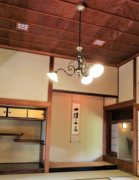 ２点まとめて！「カイラさん専用‼️ 」時代物　『電笠』　『照明』 乳白ガラス電笠 | 趣のある古き良き時代の灯り 石垣商店