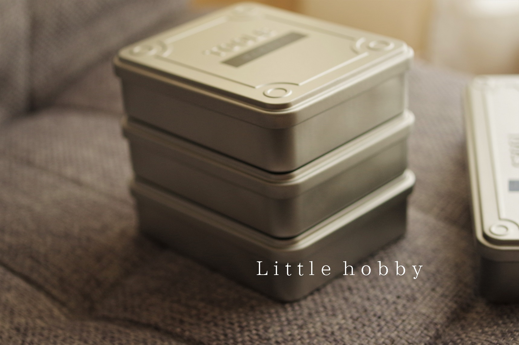 セリアのtools缶 小物収納に便利な缶ケース Little Hobby