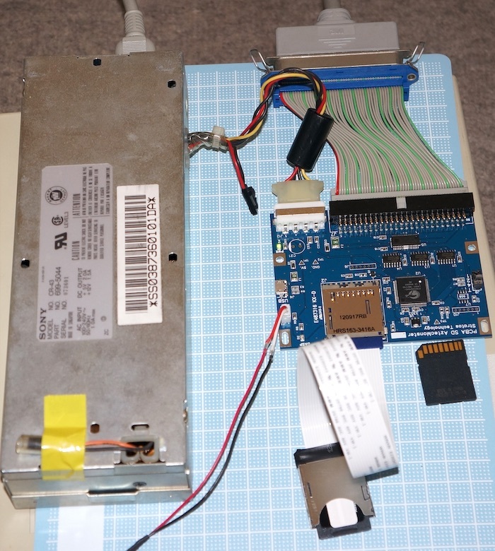 Macintosh SE/30 コンデンサ交換、またたび。^o^;; : R/C 小型 Macintosh SE/30 コンデンサ交換、またたび。^o^;; : R/C 小型
