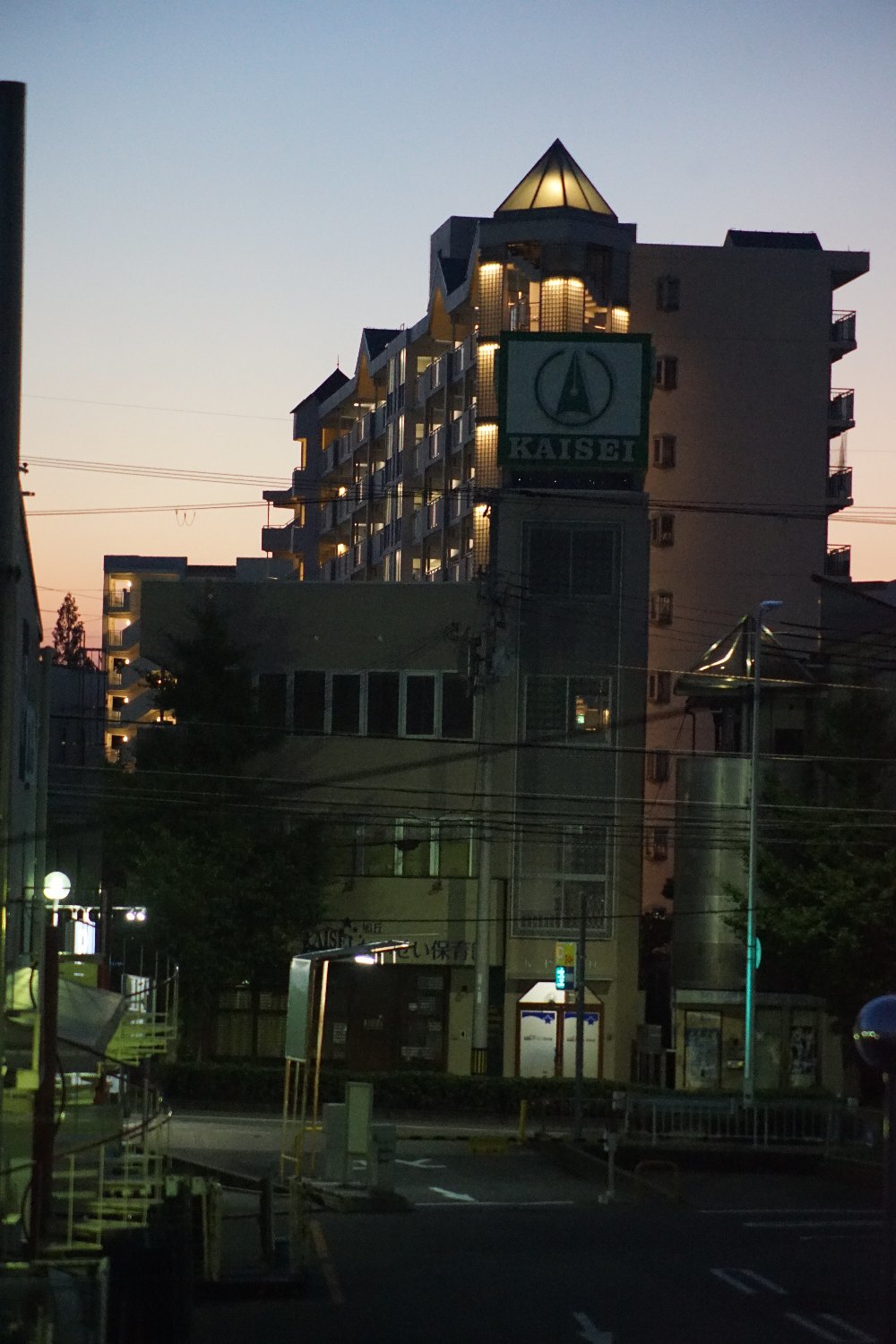 サン System Zoom 85-210mm F4.8 の 話し_b0069128_08433905.jpg