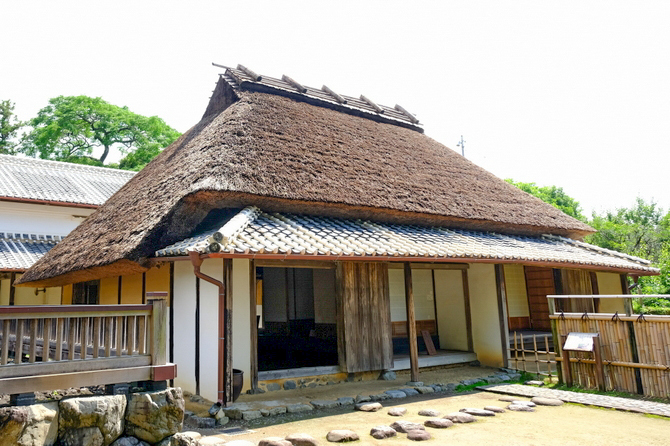 「高知・安芸 岩崎彌太郎生家と安芸名物のしらす丼」_a0000029_19202789.jpg