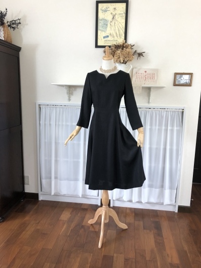 Little Black Dress ~8~_f0182167_15192012.jpeg