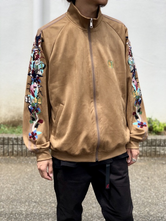 doublet   CHAOS TRACK JACKET. : dogdaysunderpassSea&Sun