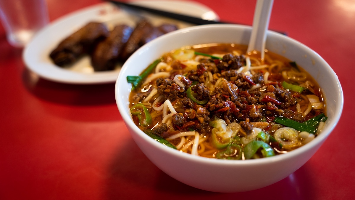 酷暑に美味い台湾ラーメン_d0353489_21434246.jpg