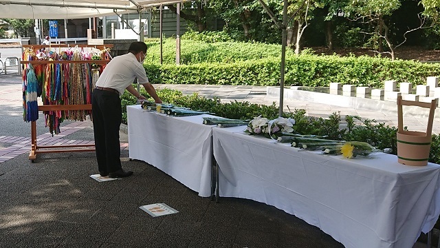 広島原爆の日-秋津公園の「平和の広場」で黙とう・献花(2020年)_c0236527_12460397.jpg