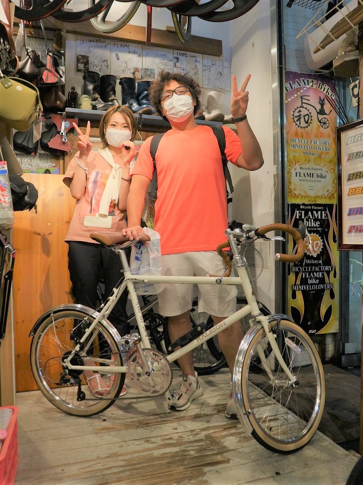 8月17日　渋谷　原宿　の自転車屋　FLAME bike前です_e0188759_19440490.jpg
