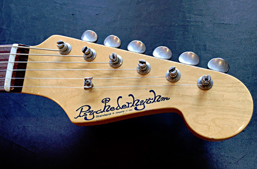 「Multilayer Gunjyo MetallicのModerncaster S」が完成!_e0053731_16150312.jpeg