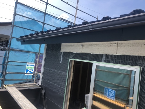 南アルプス市　ブラックの屋根　其の九_b0242734_21315256.jpeg