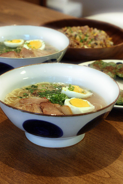 お家で博多ラーメン定食_e0137277_21230172.jpg