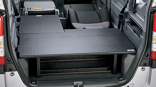 TINY VAN LIFE「理想的なベッドを求めて」 : アコースティックな風