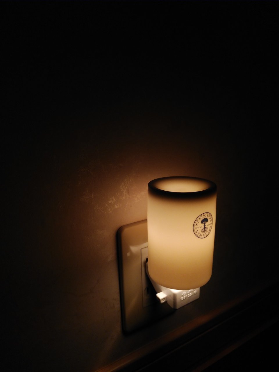ニールズのヤードのアロマソケット : days and aroma ニールズのヤードのアロマソケット : days and aroma