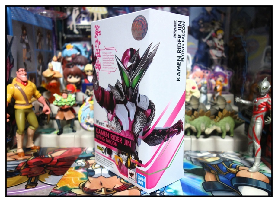 S.H.Figuarts 仮面ライダー迅 フライングファルコンで遊びまくり!!_f0205396_22310210.jpg