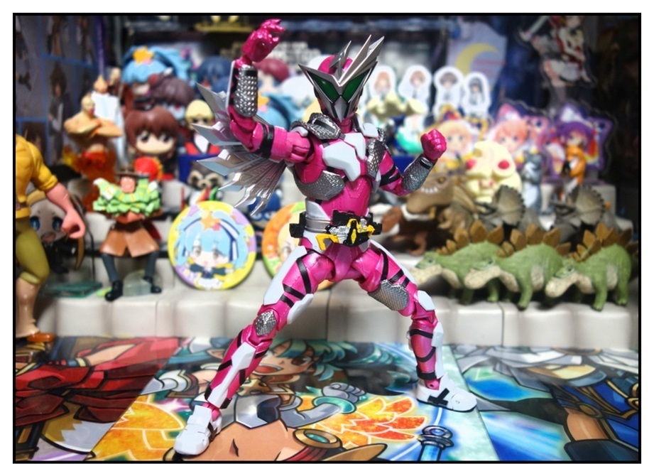 S.H.Figuarts 仮面ライダー迅 フライングファルコンで遊びまくり!!_f0205396_22443880.jpg