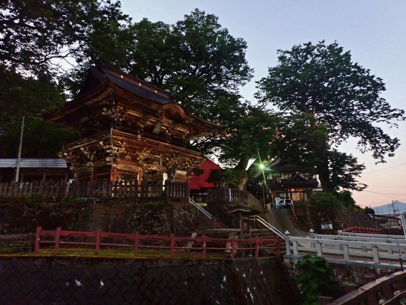 山門のライトアップが終わりました_c0336902_20035146.jpg
