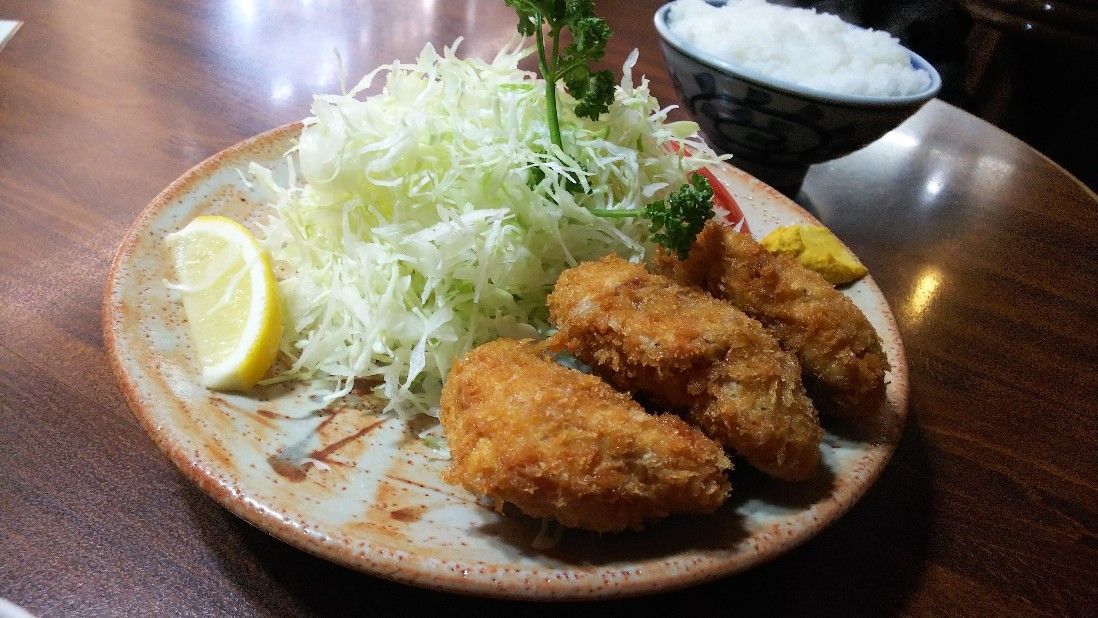 沼津市「とんかつ　花むら」ヒレカツ定食770円など_c0404632_07042296.jpg