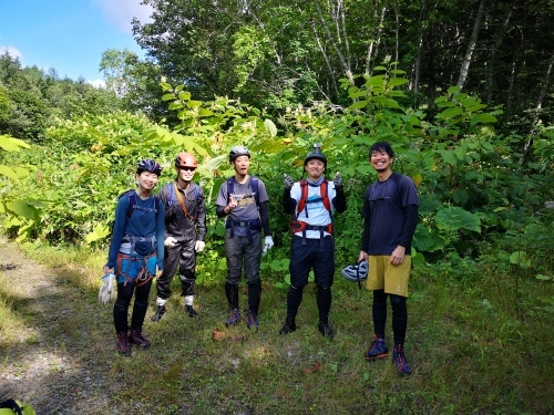 暑い夏には沢登り!【旭川 オロエン川】_d0198793_12393076.jpg