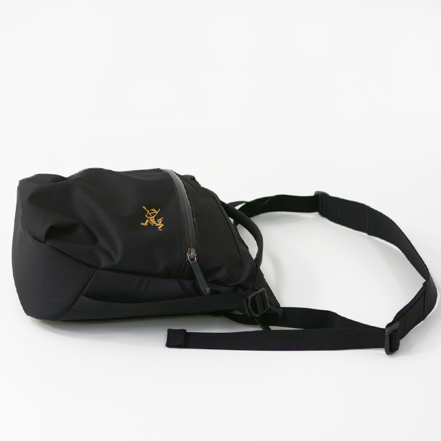 ARC'TERYX [アークテリクス正規代理店] Arro 8 Shoulder Bag