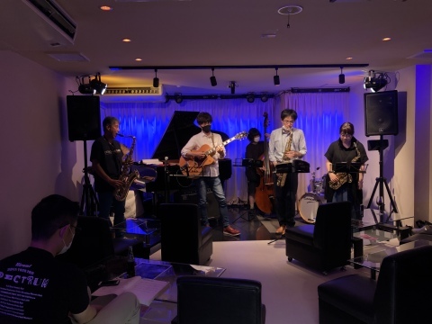 広島 ジャズライブカミンJazzlive Comin 本日8月22日土曜日の演目_b0115606_10364514.jpeg