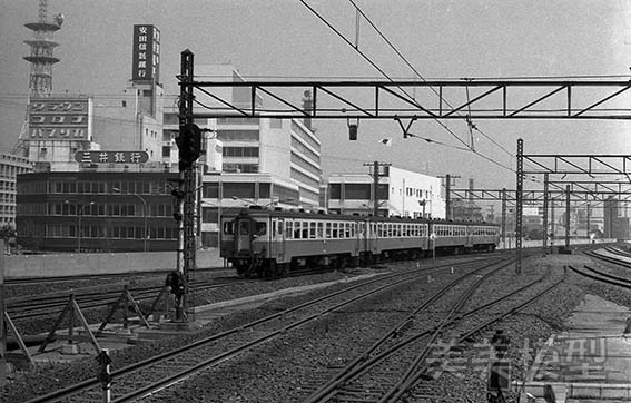 半世紀前のネガシートから 国鉄 千葉駅 ①_d0110009_14435475.jpg