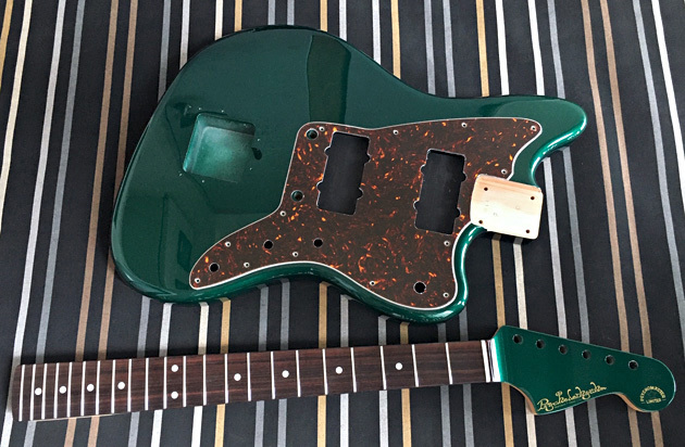 「Bottle Green MetallicのPsychomaster」の塗装が完了!_e0053731_17131378.jpeg