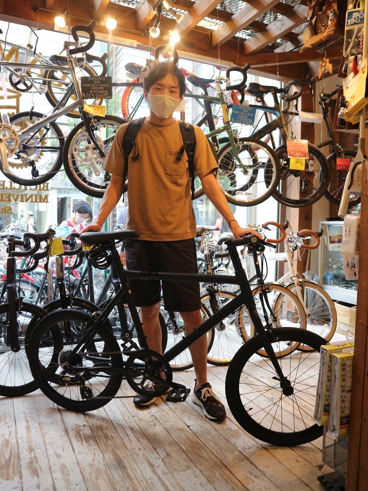 8月22日 渋谷 原宿 の自転車屋 FLAME bike前です_e0188759_18305891.jpg