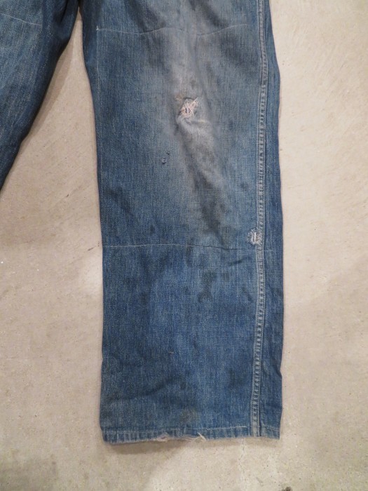 40\'s PIONEER DENIM INDUSTRI-ALLS + 明日、水曜日は店休日となります !!_e0187362_13404339.jpg