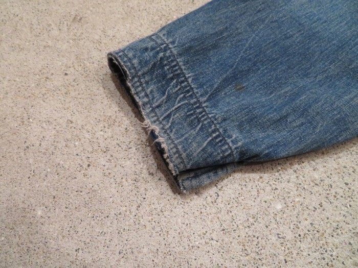 40\'s PIONEER DENIM INDUSTRI-ALLS + 明日、水曜日は店休日となります !!_e0187362_13434875.jpg