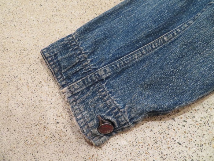 40\'s PIONEER DENIM INDUSTRI-ALLS + 明日、水曜日は店休日となります !!_e0187362_13494543.jpg