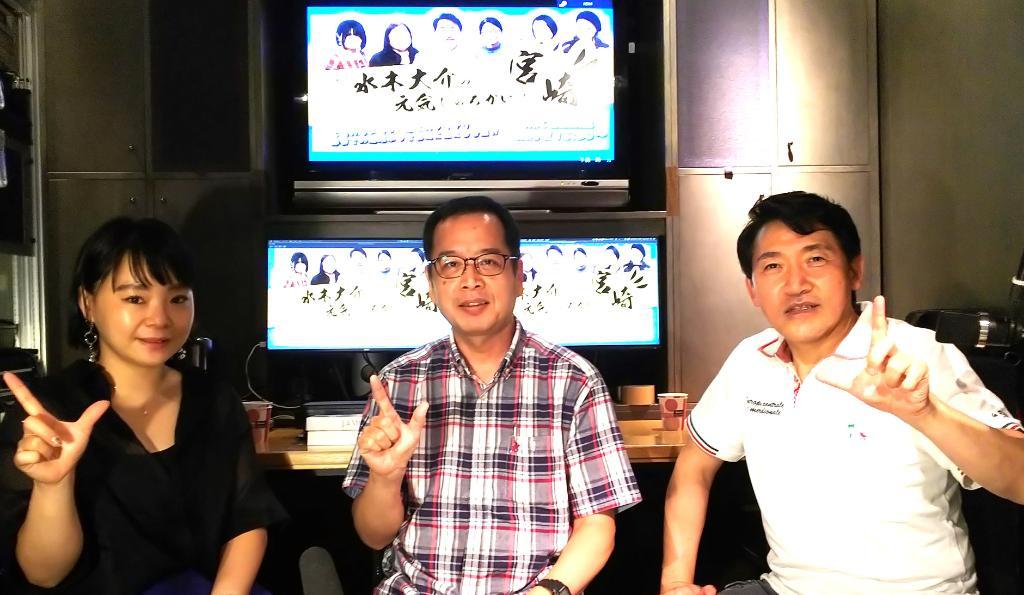 今夜の18:30からはラジオの放送ですよ。_d0051146_08122808.jpg