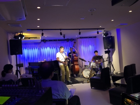 Jazzlive Cominジャズライブカミン 広島 9月のスケジュールと明日_b0115606_10415400.jpeg