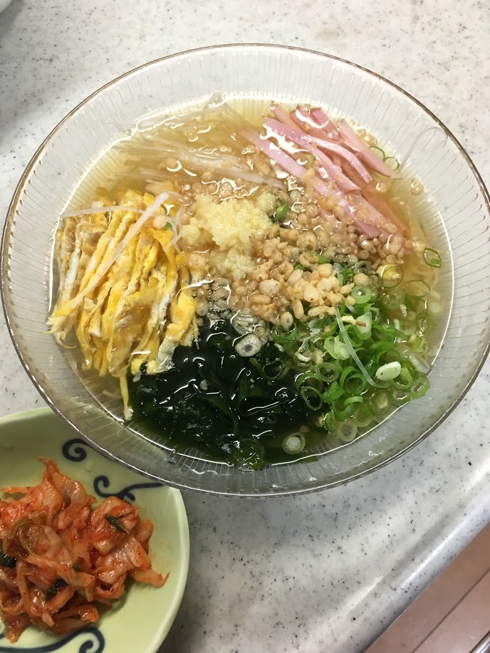 にぼしラーメンアレンジ　にぼし出汁冷やしそうめん_c0009516_02051351.jpg