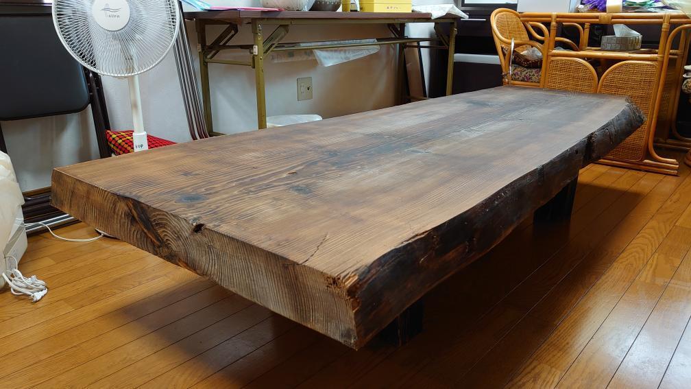 売れ筋介護用品も！ 焼杉の座卓をリメイク : woodworks 季の木 日々を愉しむ無垢の 家具