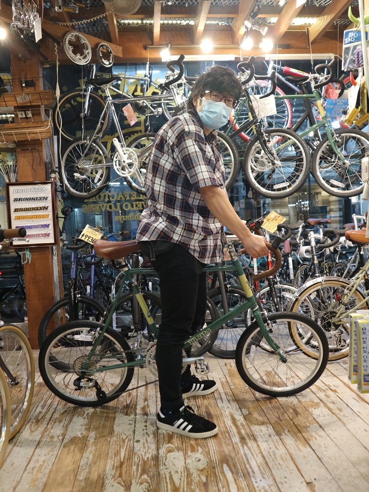 8月27日 渋谷 原宿 の自転車屋 FLAME bike前です_e0188759_18295854.jpg