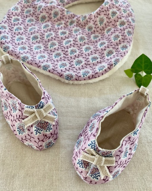 baby shoes &bib ② リネン×ソレイアード_a0165160_10234705.jpg