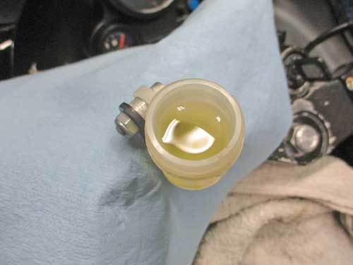 S藤サン号 GPZ900Rニンジャの車検取得と点火系の不調を修理・・・(*^_^*)_f0174721_18470714.jpg