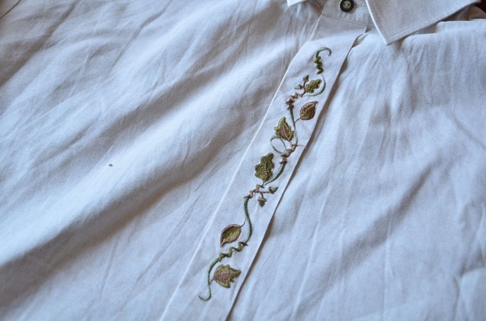 \"Nasngwam.SELECT\"<<USED TIROLEAN SHIRTS>>new in!!!!!!_c0167336_21253160.jpg