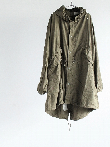 50\'s US ARMY SNOW PARKA　DEAD STOCK / WHITE → OVER DYED / OLIVE　+ POCKET , REPAIR CUFF_b0139281_1805022.jpg