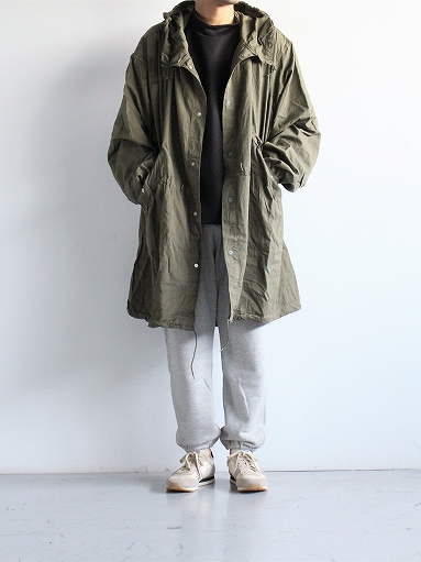 50\'s US ARMY SNOW PARKA　DEAD STOCK / WHITE → OVER DYED / OLIVE　+ POCKET , REPAIR CUFF_b0139281_1821666.jpg