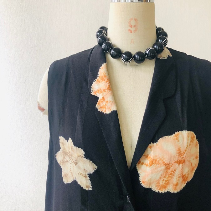 着物リメイク・羽織からロングジレ : harico couture 着物リメイク・羽織からロングジレ : harico couture