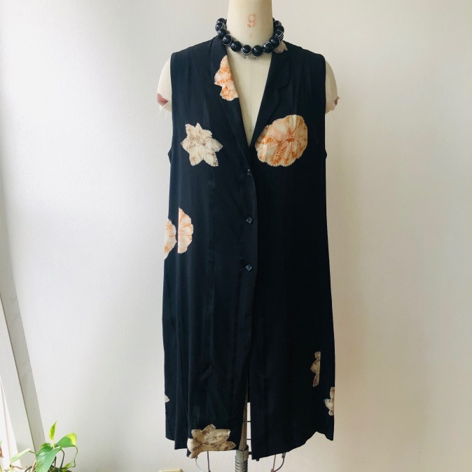 着物リメイク・羽織からロングジレ : harico couture 着物リメイク・羽織からロングジレ : harico couture