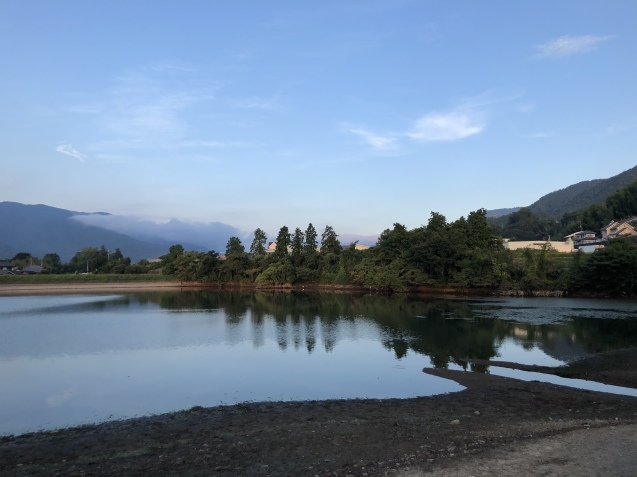 日曜日。_a0394574_07023019.jpeg
