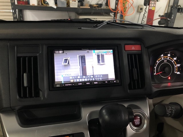 ★新在庫車・クラウンアスリートHVですッ(^_^)★(白石店)_c0161601_17272668.jpg