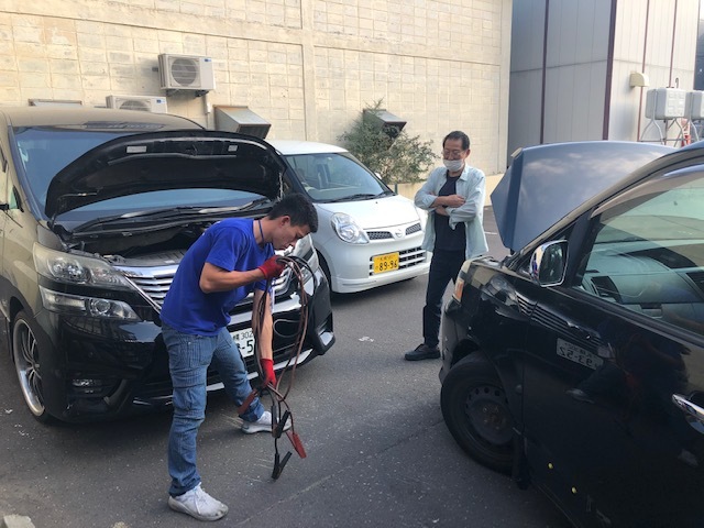 ★新在庫車・クラウンアスリートHVですッ(^_^)★(白石店)_c0161601_17491785.jpg