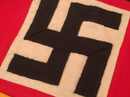 ナチスドイツ 党組織腕章。_a0154482_13213431.jpg