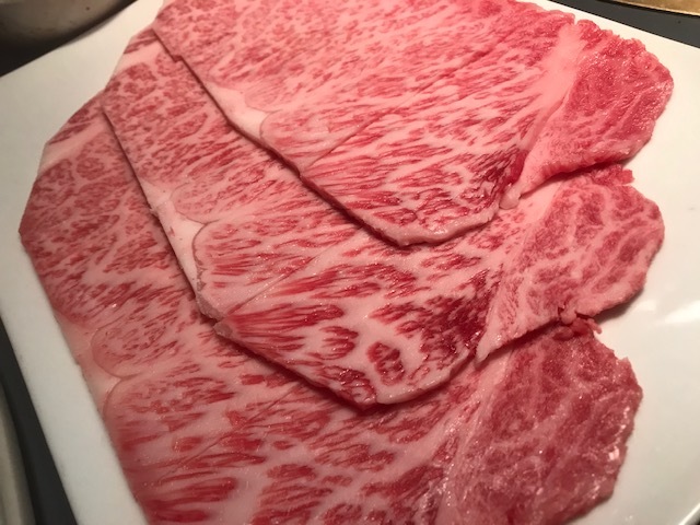みんな大好きお寿司とお肉。_a0050302_13232623.jpg
