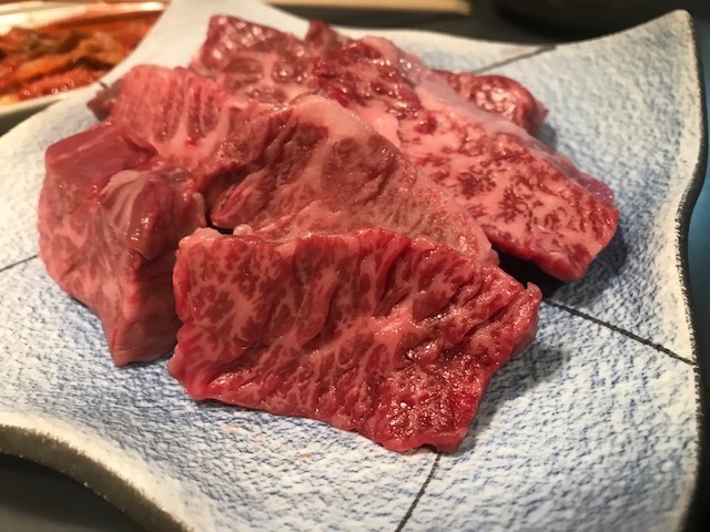 みんな大好きお寿司とお肉。_a0050302_13233919.jpg