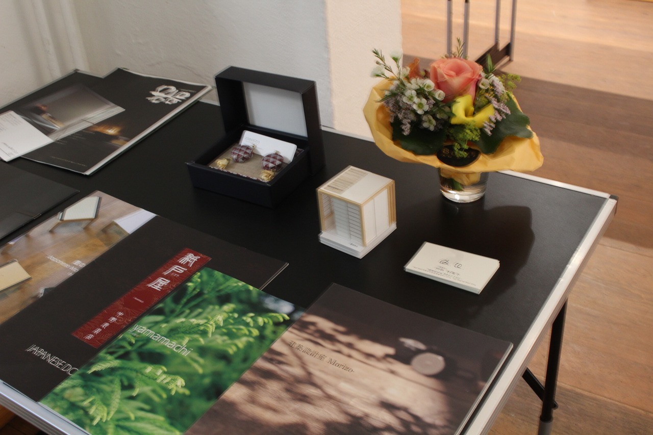 ドイツで初めての展覧会_a0355629_05430131.jpg