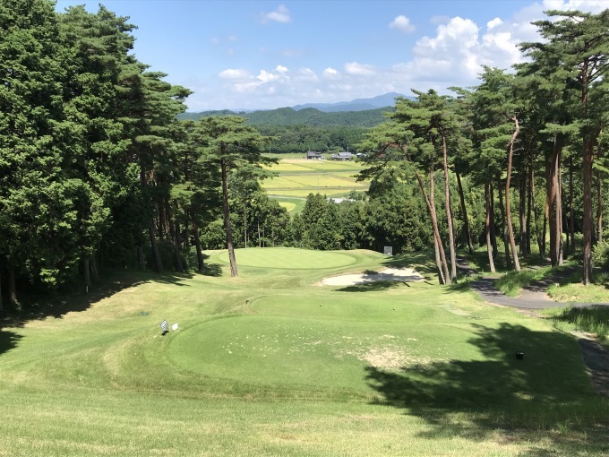 家内と2人、暑い最中にゴルフです_b0100062_08155645.jpeg