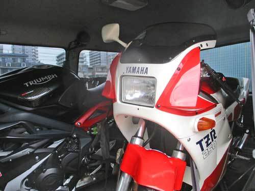 Y田サン号 TZR250（1KT）にYSS製リアショックを装着